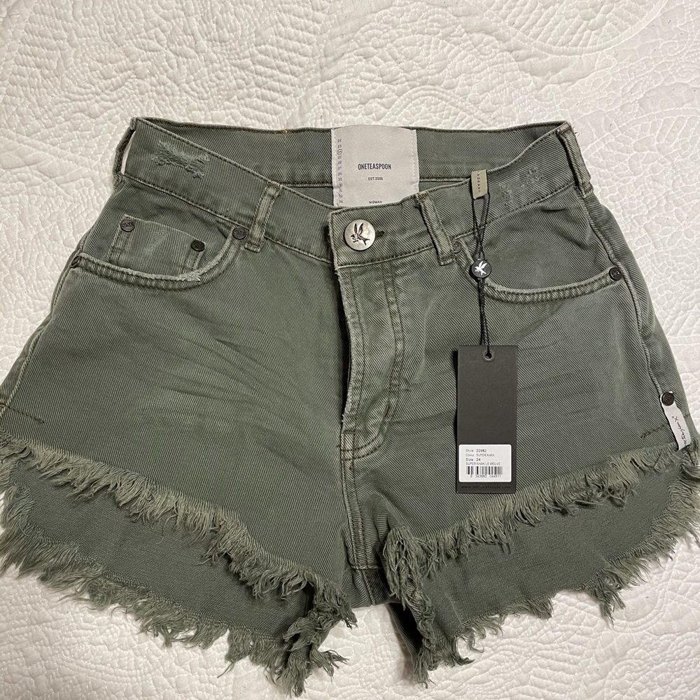 One Teaspoon Shorts